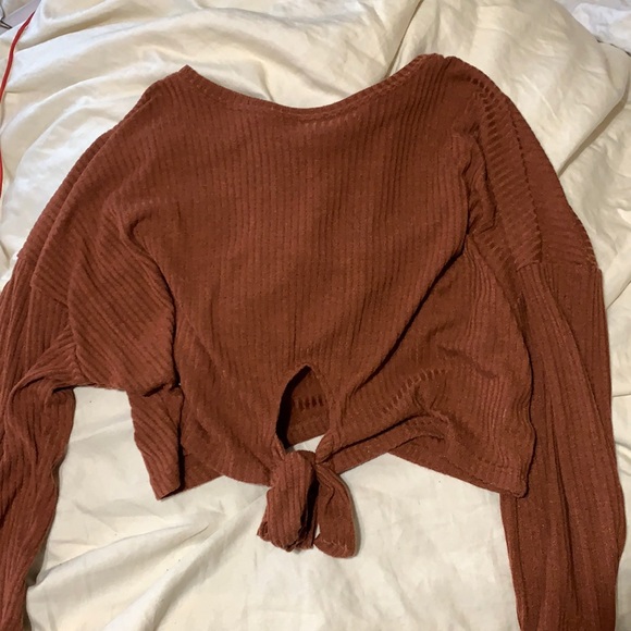 drop shoulder knot hem tee - Picture 1 of 3